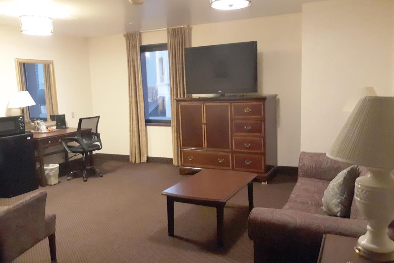 Mclure Hotel Wheeling Zewnętrze zdjęcie