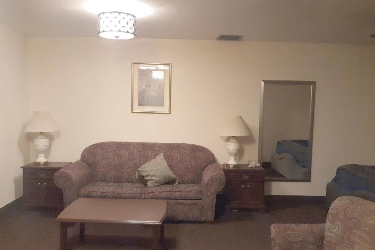 Mclure Hotel Wheeling Zewnętrze zdjęcie