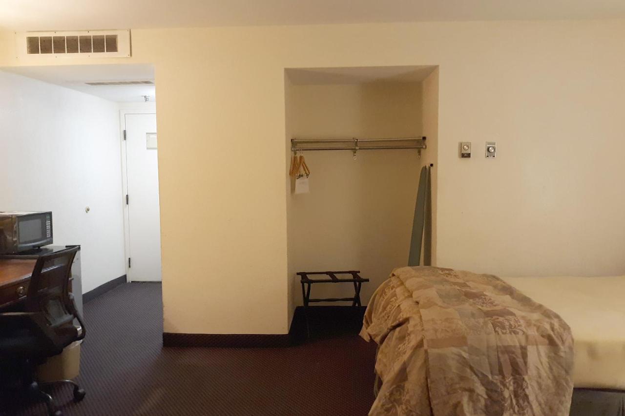 Mclure Hotel Wheeling Zewnętrze zdjęcie